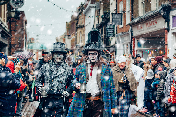 ©Simon_Kelsey-P_2017_12_03_Dickensian_Christmas-9332-Edit