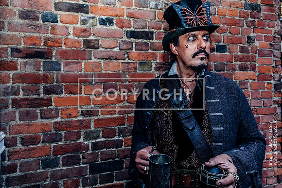 ©Simon_Kelsey-P_2017_12_03_Dickensian_Christmas-9431
