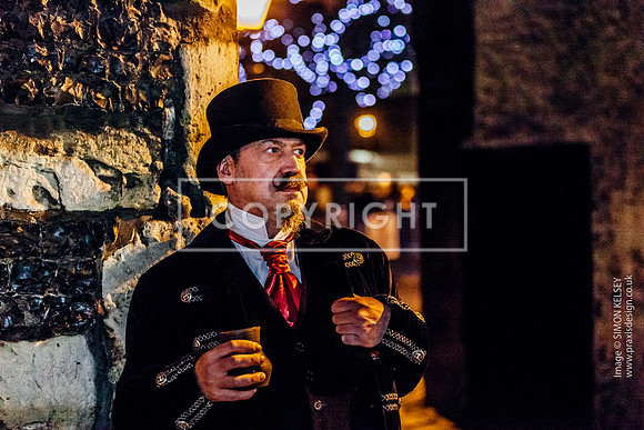 ©Simon_Kelsey-P_2017_12_03_Dickensian_Christmas-9666